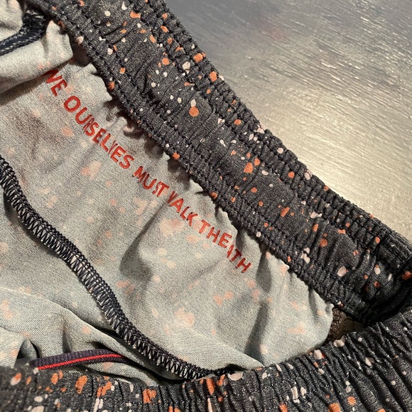 Men’s Rhône size S Versatility unlined 9” short - Picture 3 of 3